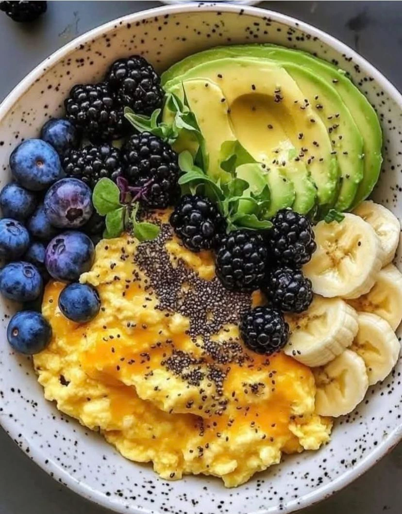 Eggs & Breakfast Bowls
